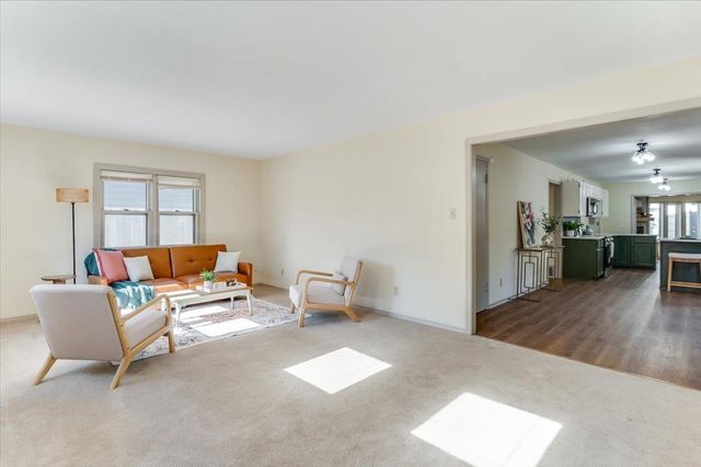 337 S Arapaho, Wichita, KS 67209
