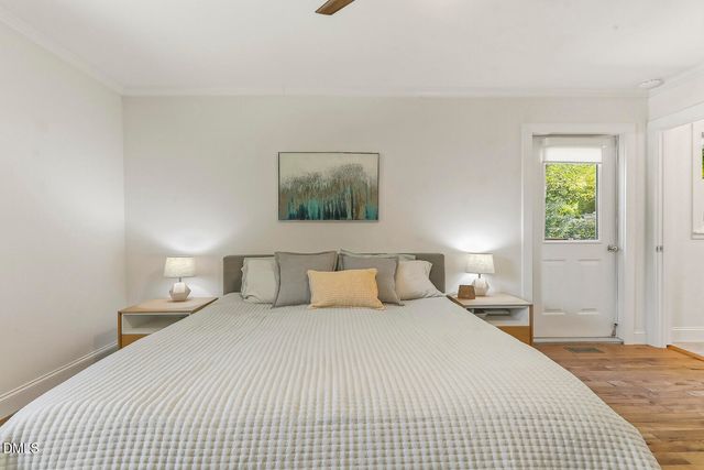 3704 Swann Street, Raleigh, NC 27612