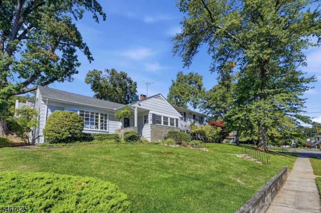 45 Belgrade Ter, West Orange Twp., NJ 07052 — photo 3