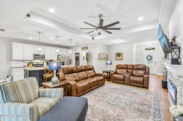 848 SYCAMORE Way, Orange Park, FL 32073