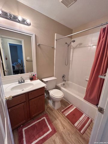 10226 Lion Hunt, San Antonio, TX 78251