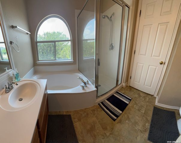 10226 Lion Hunt, San Antonio, TX 78251