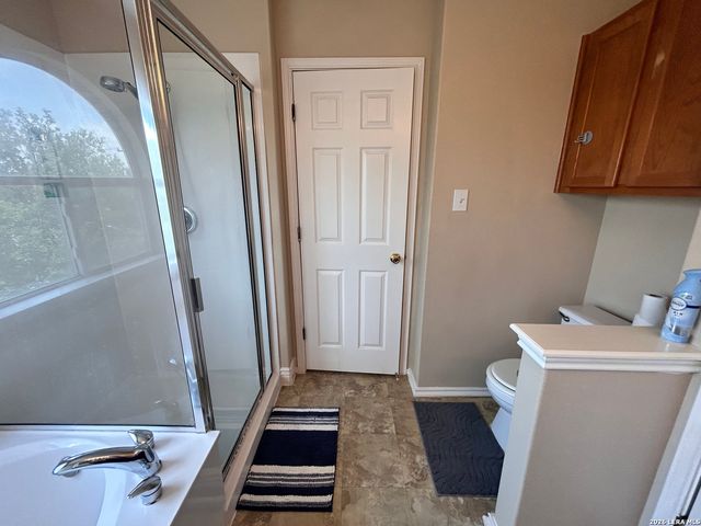 10226 Lion Hunt, San Antonio, TX 78251