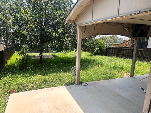 10226 Lion Hunt, San Antonio, TX 78251
