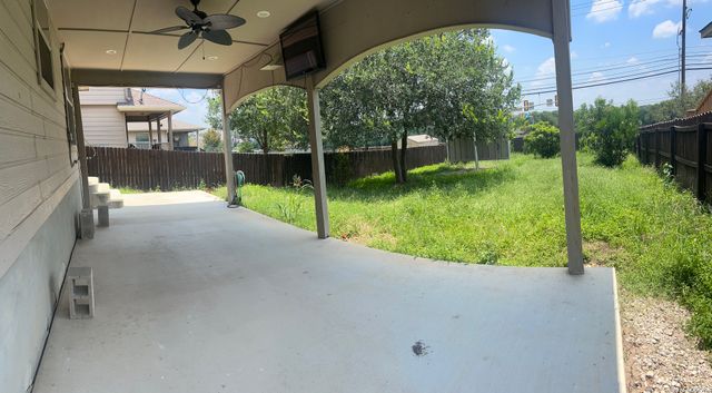 10226 Lion Hunt, San Antonio, TX 78251
