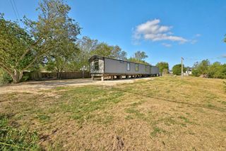 212 Greenfield RD, Kyle, TX 78640
