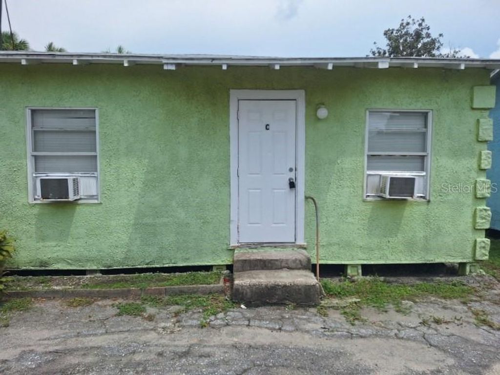 1900 BAYSHORE ROAD C, Palmetto, FL 34221