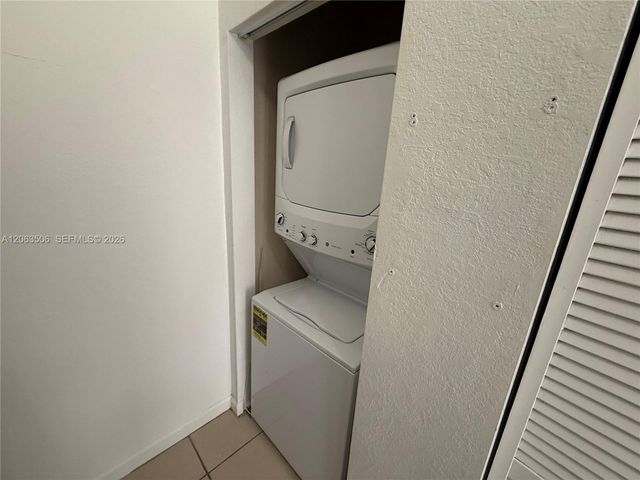 9465 SW 171st Court Studio, Miami, FL 33196