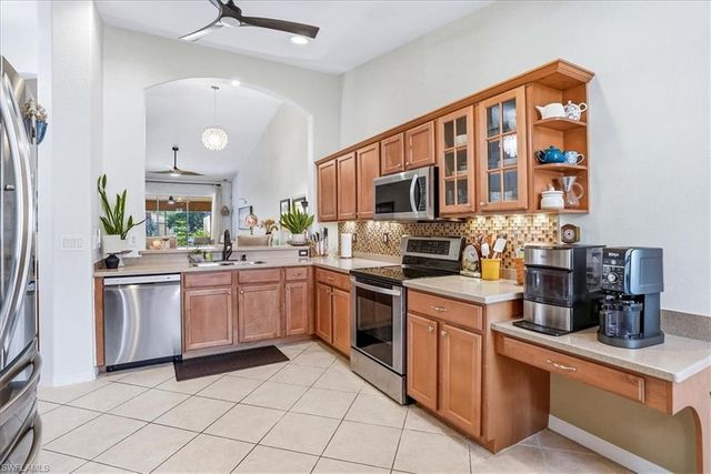 14915 Volterra CT, Naples, FL 34120