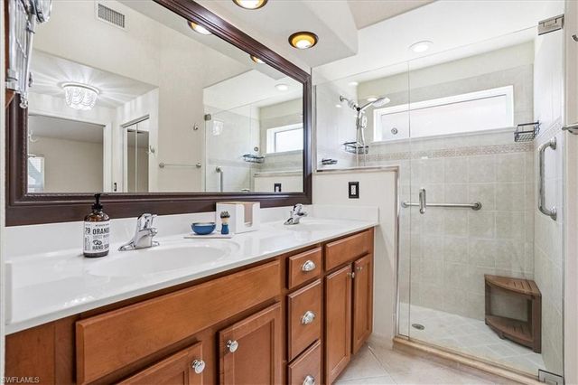 14915 Volterra CT, Naples, FL 34120