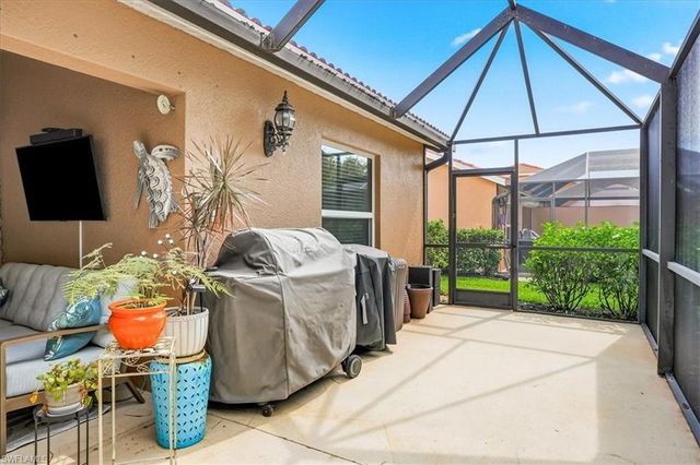14915 Volterra CT, Naples, FL 34120