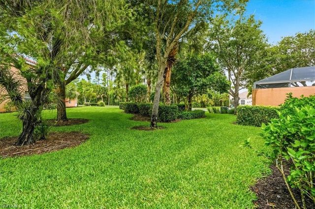 14915 Volterra CT, Naples, FL 34120
