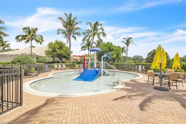 14915 Volterra CT, Naples, FL 34120