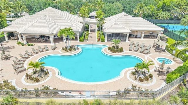 14915 Volterra CT, Naples, FL 34120