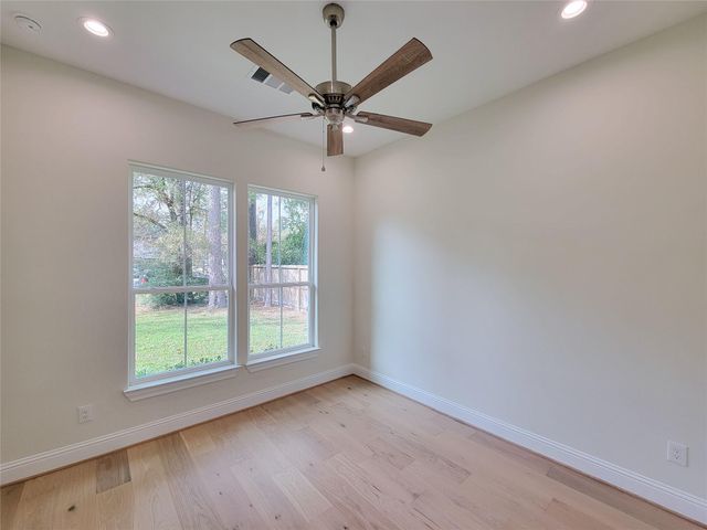 10308 Lakewood Drive, Conroe, TX 77385