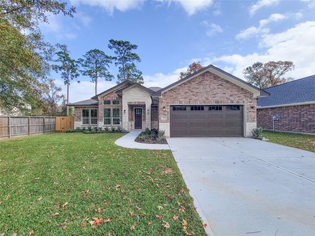 10308 Lakewood Drive, Conroe, TX 77385
