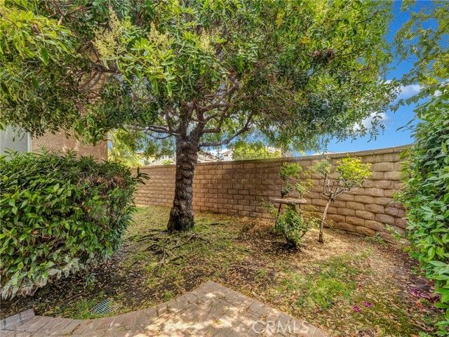 5129 S Chariton Avenue, Ladera Heights, CA 90056