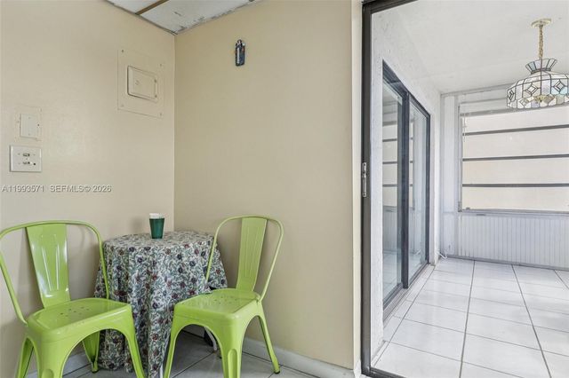 2301 NW 41st Ave 403, Lauderhill, FL 33313