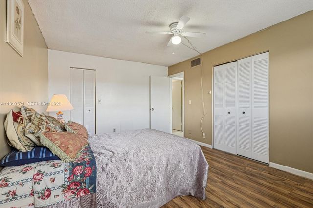 2301 NW 41st Ave 403, Lauderhill, FL 33313