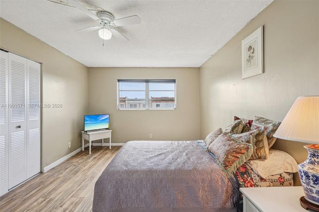 2301 NW 41st Ave 403, Lauderhill, FL 33313