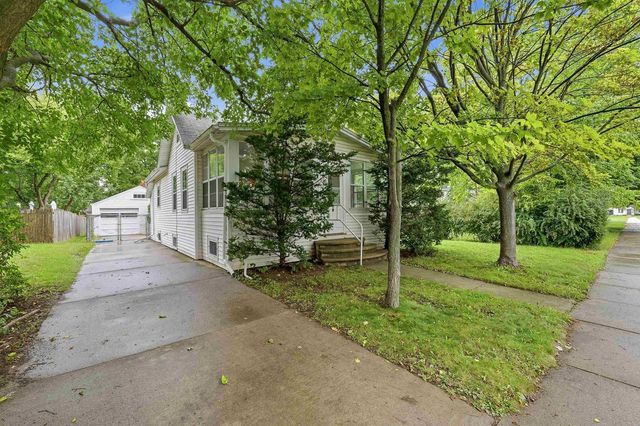 1843 HUBBARD STREET, Oshkosh, WI 54902