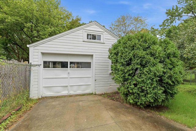1843 HUBBARD STREET, Oshkosh, WI 54902