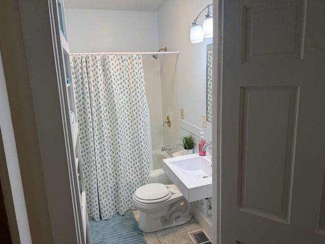 1843 HUBBARD STREET, Oshkosh, WI 54902