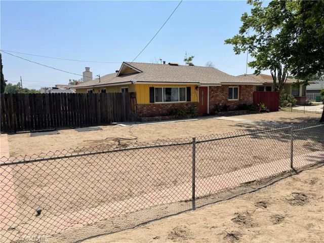 26345 Cypress, Highland, CA 92346