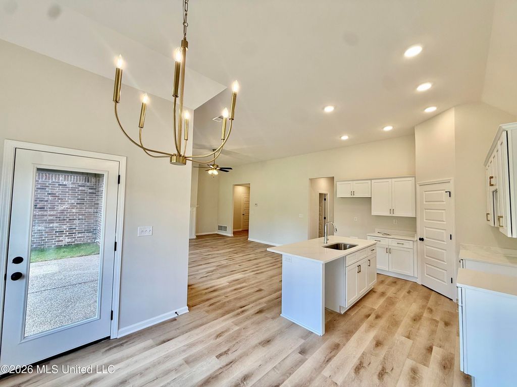 1040 Great Gln Drive, Southaven, MS 38671 — photo 4