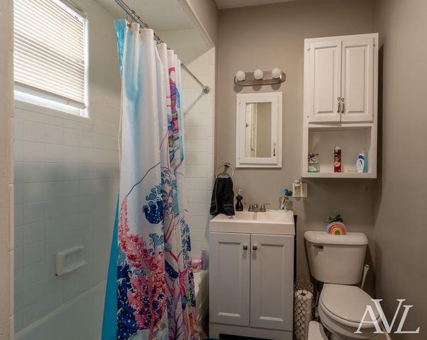 205 Marion Avenue Nw, City Of Grand Rapids, MI 49504