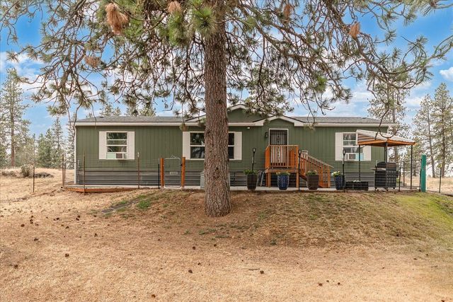 22915 S Cross Rd, Cheney, WA 99004