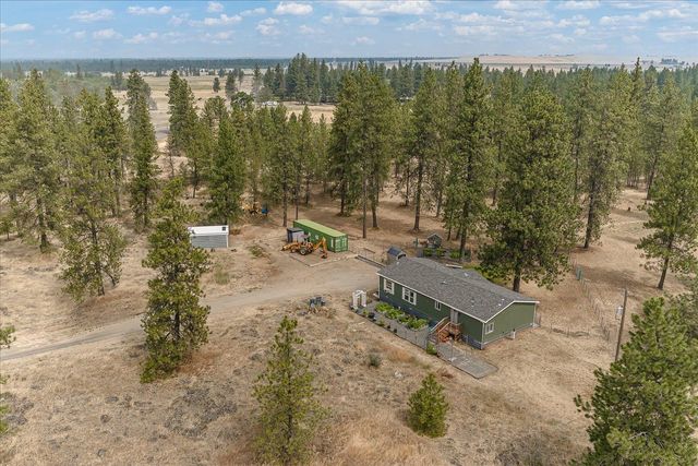 22915 S Cross Rd, Cheney, WA 99004