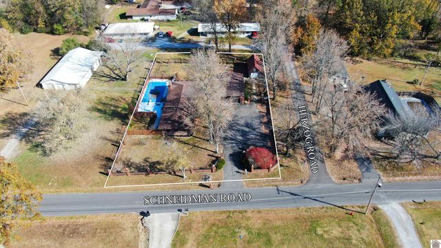 4444 Schneidman Road, Paducah, KY 42003