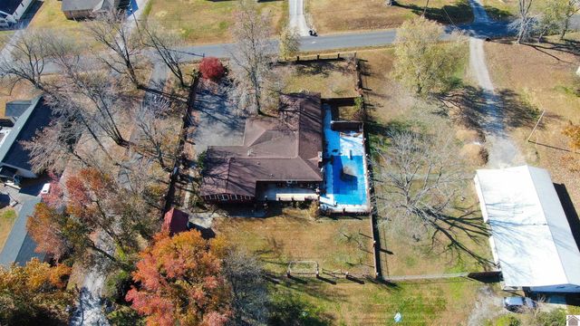 4444 Schneidman Road, Paducah, KY 42003