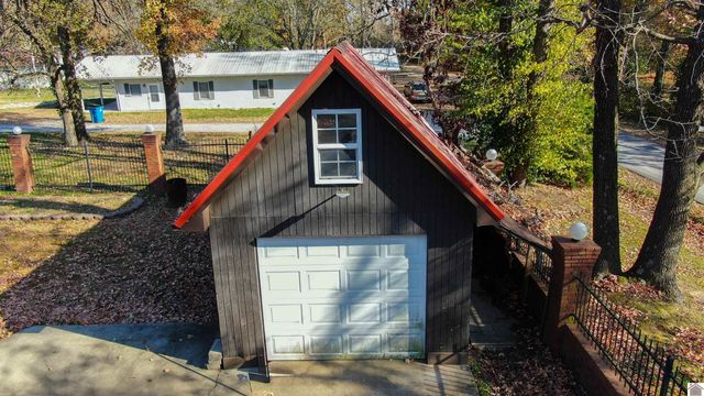 4444 Schneidman Road, Paducah, KY 42003