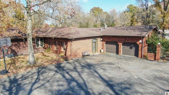 4444 Schneidman Road, Paducah, KY 42003
