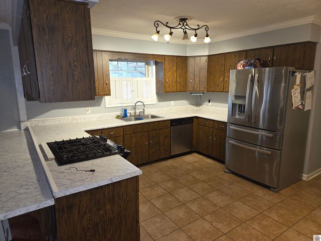 4444 Schneidman Road, Paducah, KY 42003