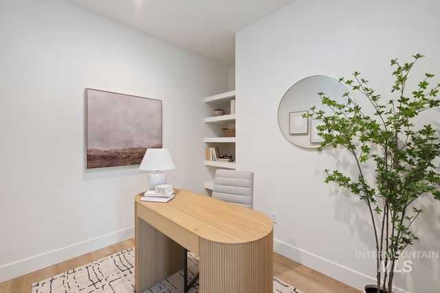 7168 E Chicken Hawk Loop, Nampa, ID 83686