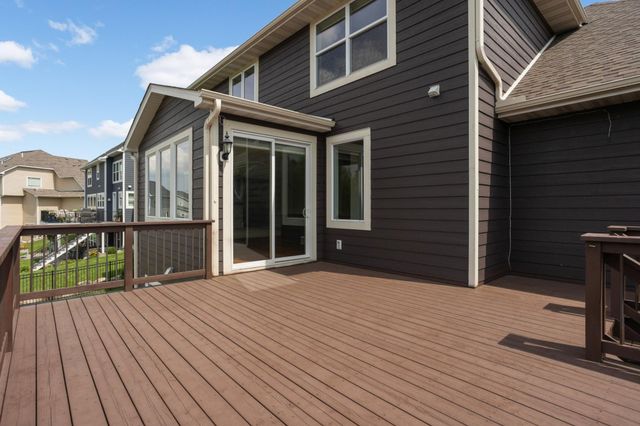 18072 72nd Avenue N, Maple Grove, MN 55311