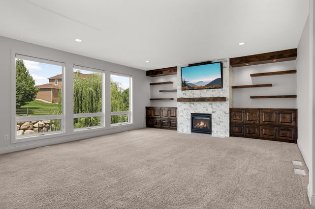 18072 72nd Avenue N, Maple Grove, MN 55311