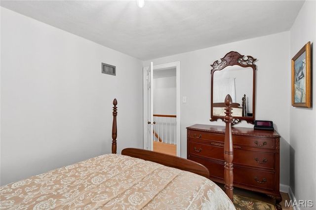 14 S 88th Street, Belleville, IL 62223