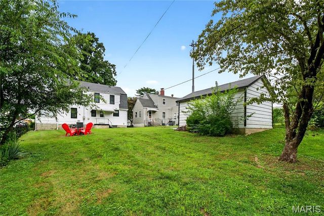14 S 88th Street, Belleville, IL 62223