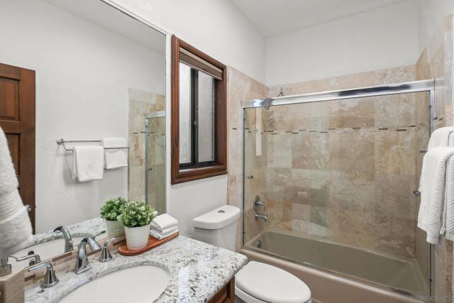 29509 Hoxie Ranch Rd, Vista, CA 92084