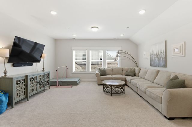 2215 Broadway St, Nolensville, TN 37135