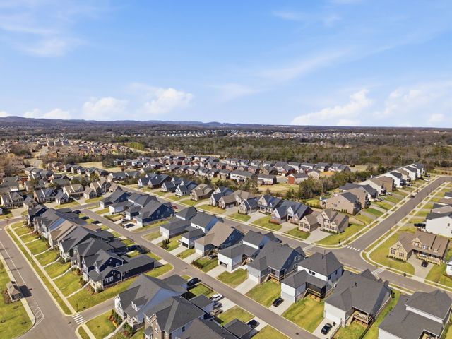 2215 Broadway St, Nolensville, TN 37135