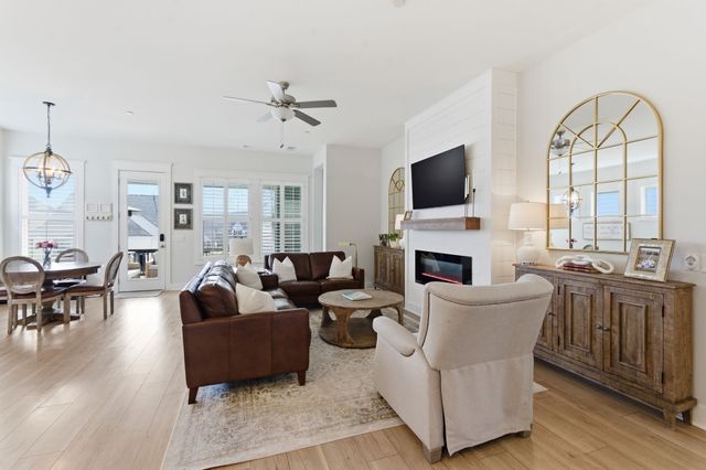 2215 Broadway St, Nolensville, TN 37135