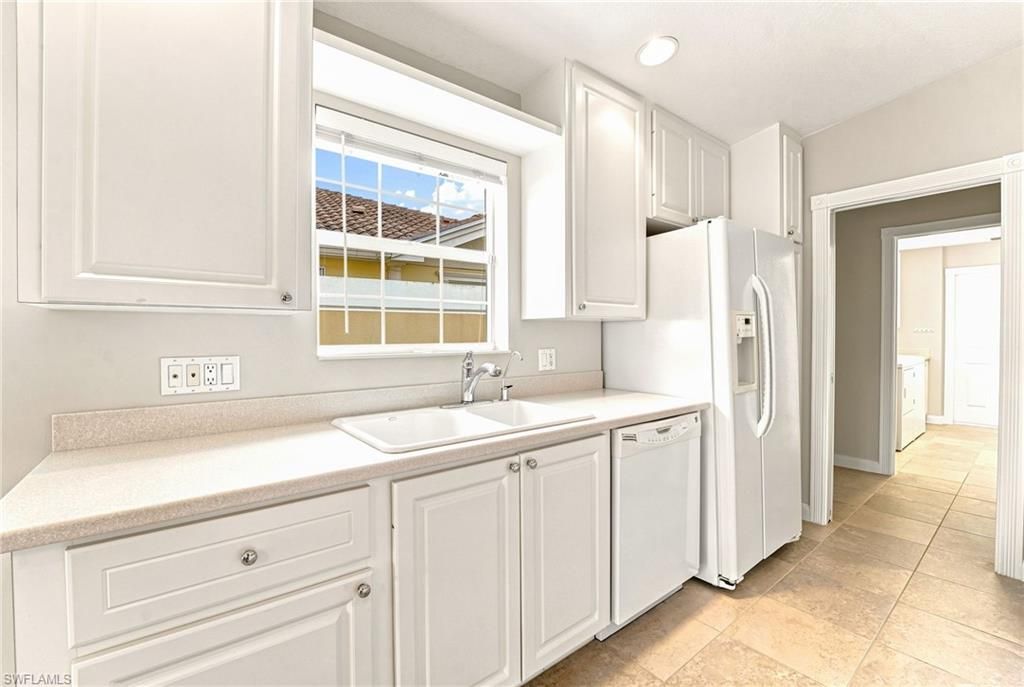 8141 Xenia LN, NAPLES, FL 34114 — photo 4