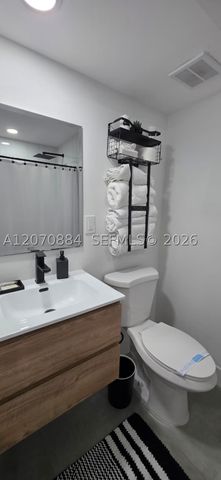 420 S 28th Ave, Hollywood, FL 33020