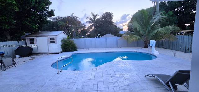 420 S 28th Ave, Hollywood, FL 33020