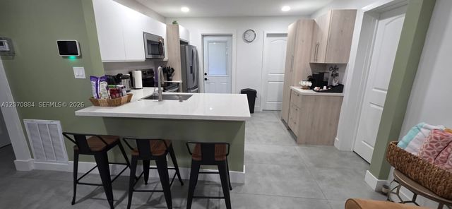 420 S 28th Ave, Hollywood, FL 33020